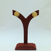 Tops/Studs Gold Plated Studs 22250-31