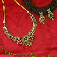 V Neck Antique Necklace Set 20741-28