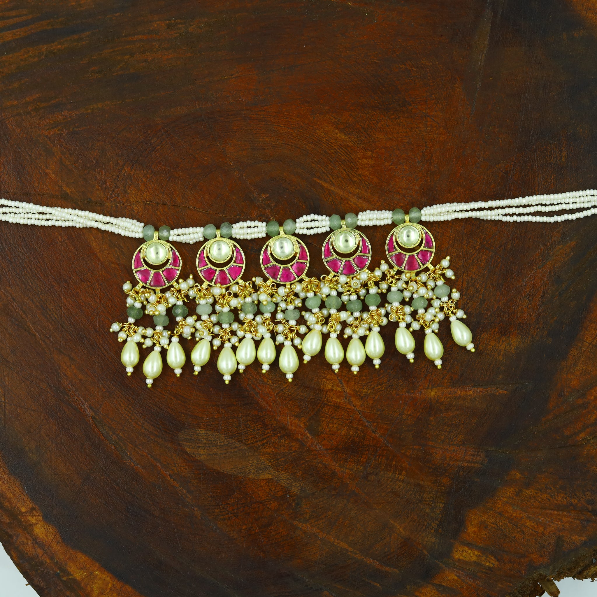 Round Neck Kundan Necklace Set 13595-56