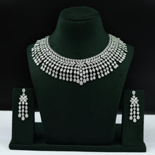 Round Neck Zircon/AD Necklace Set 10778-69