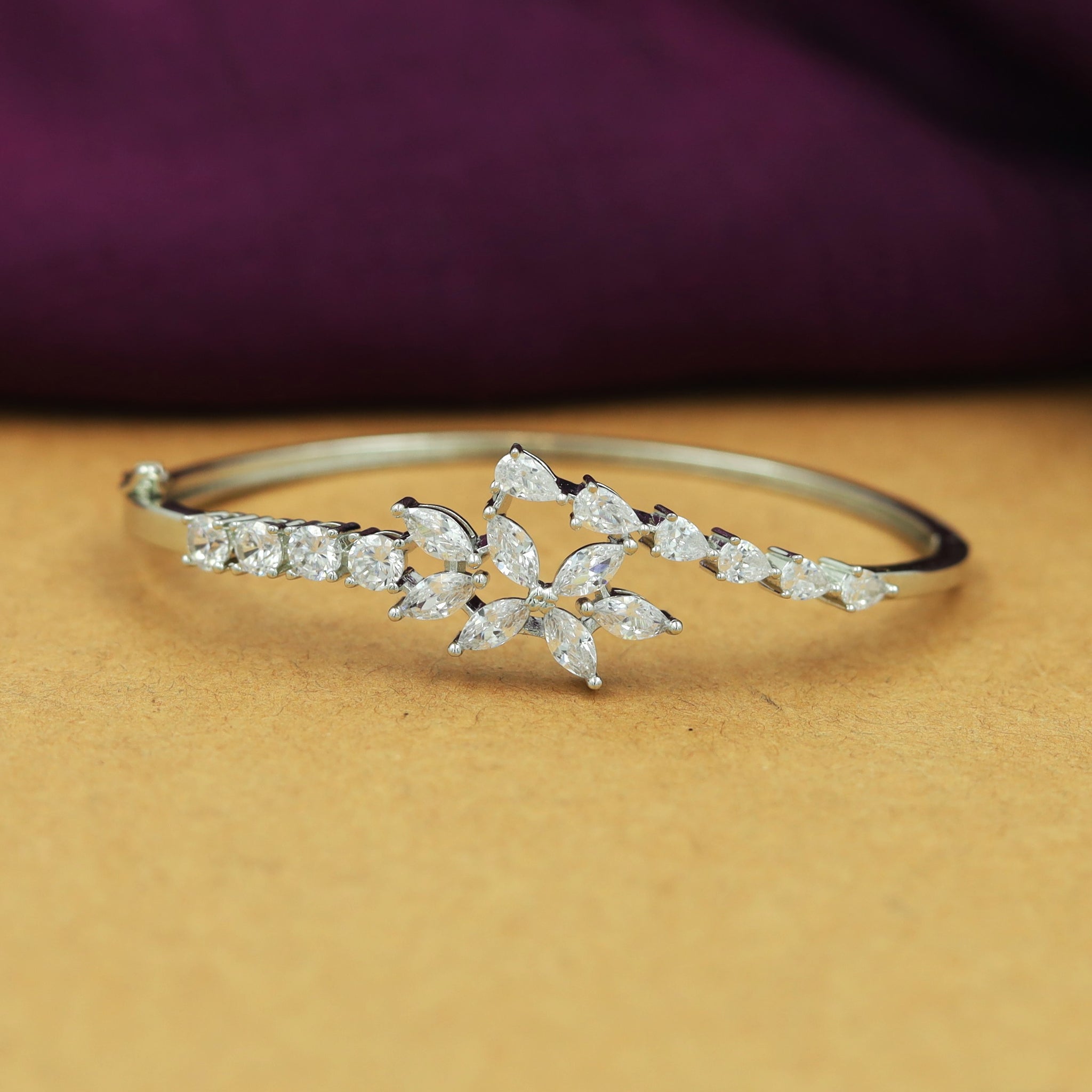 Zircon/AD Bracelet 16919-08