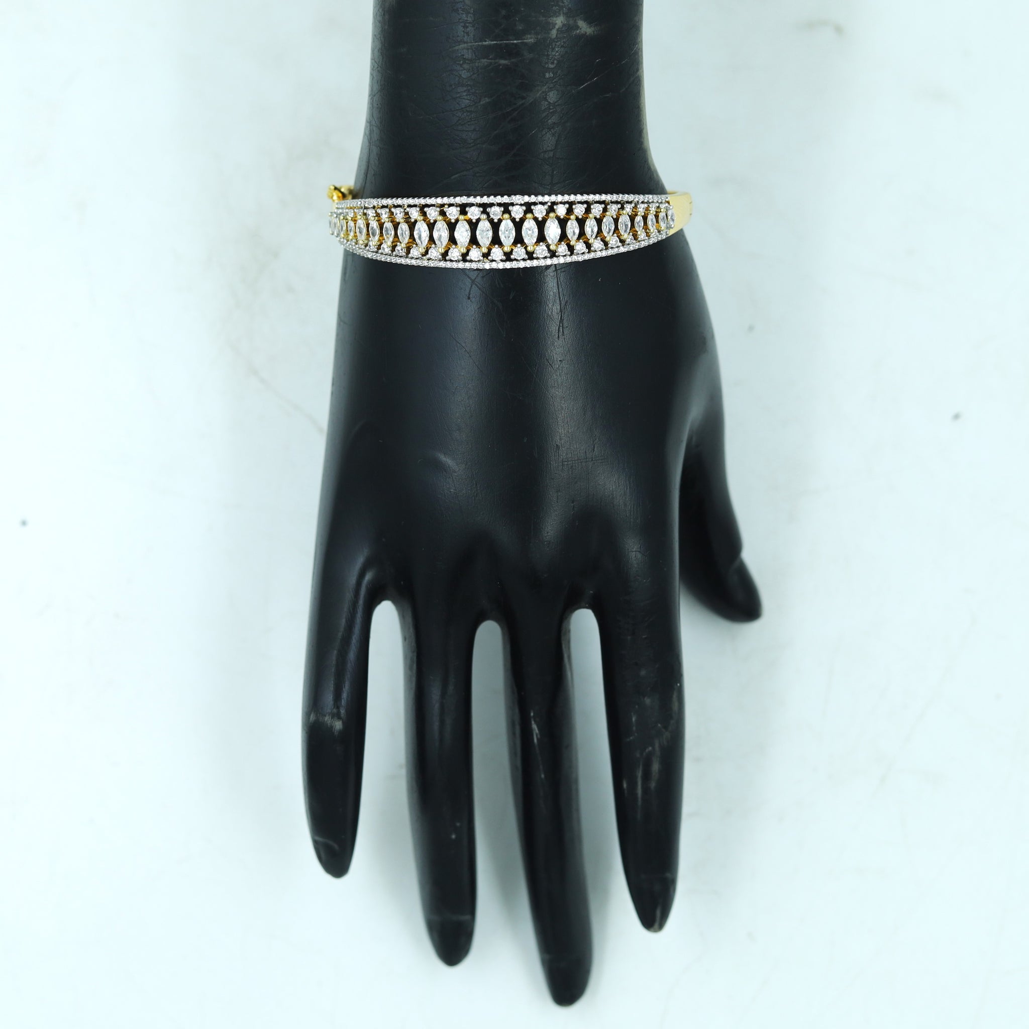 Zircon/AD Bracelet 16923-08