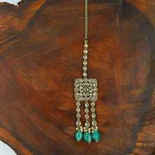 Green Antique Necklace Set 12442-8884