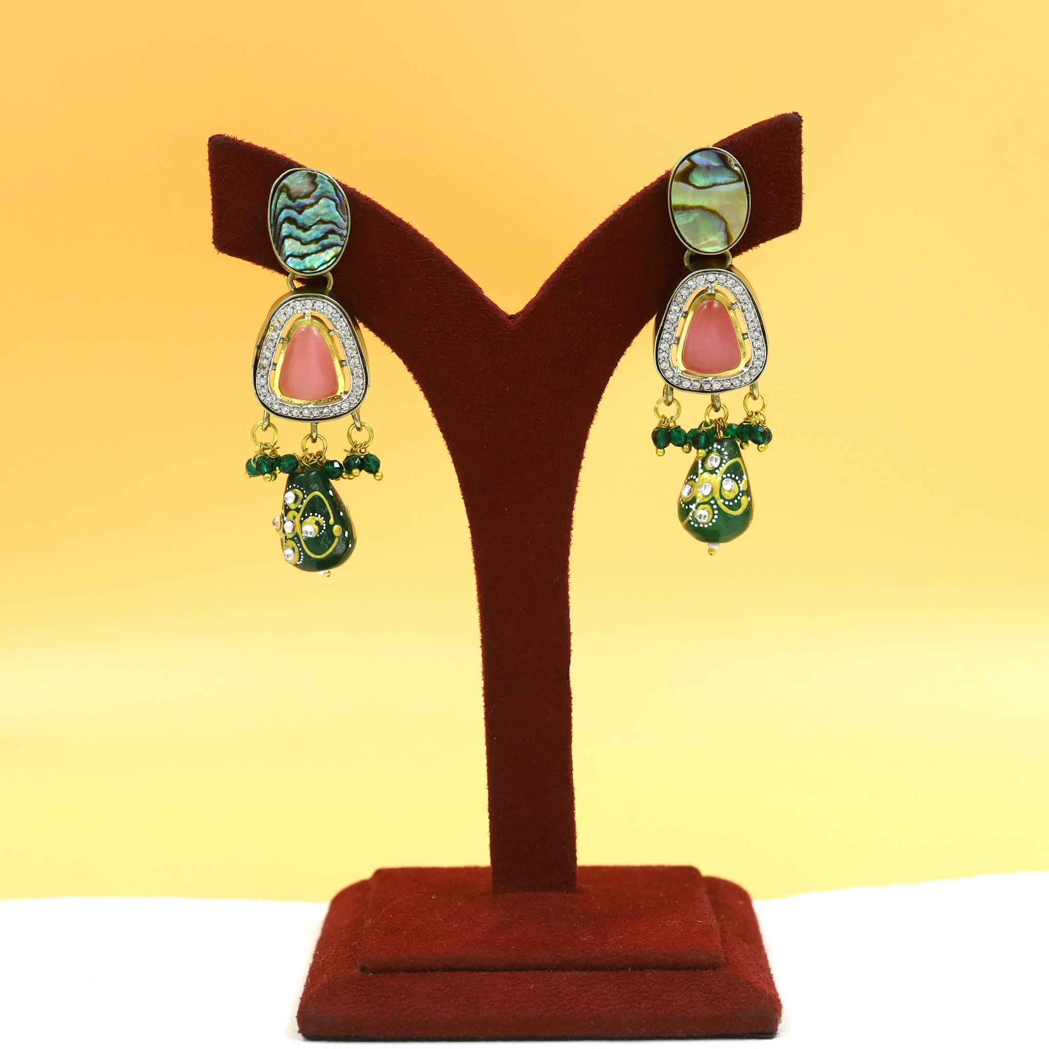 Sabyasachi Inspired Kundan Pendant Set 18949-42