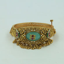 Antique Gold Finish Bracelet 21162-28