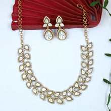 Moissanite Round Neck Kundan Necklace Set 20003-87
