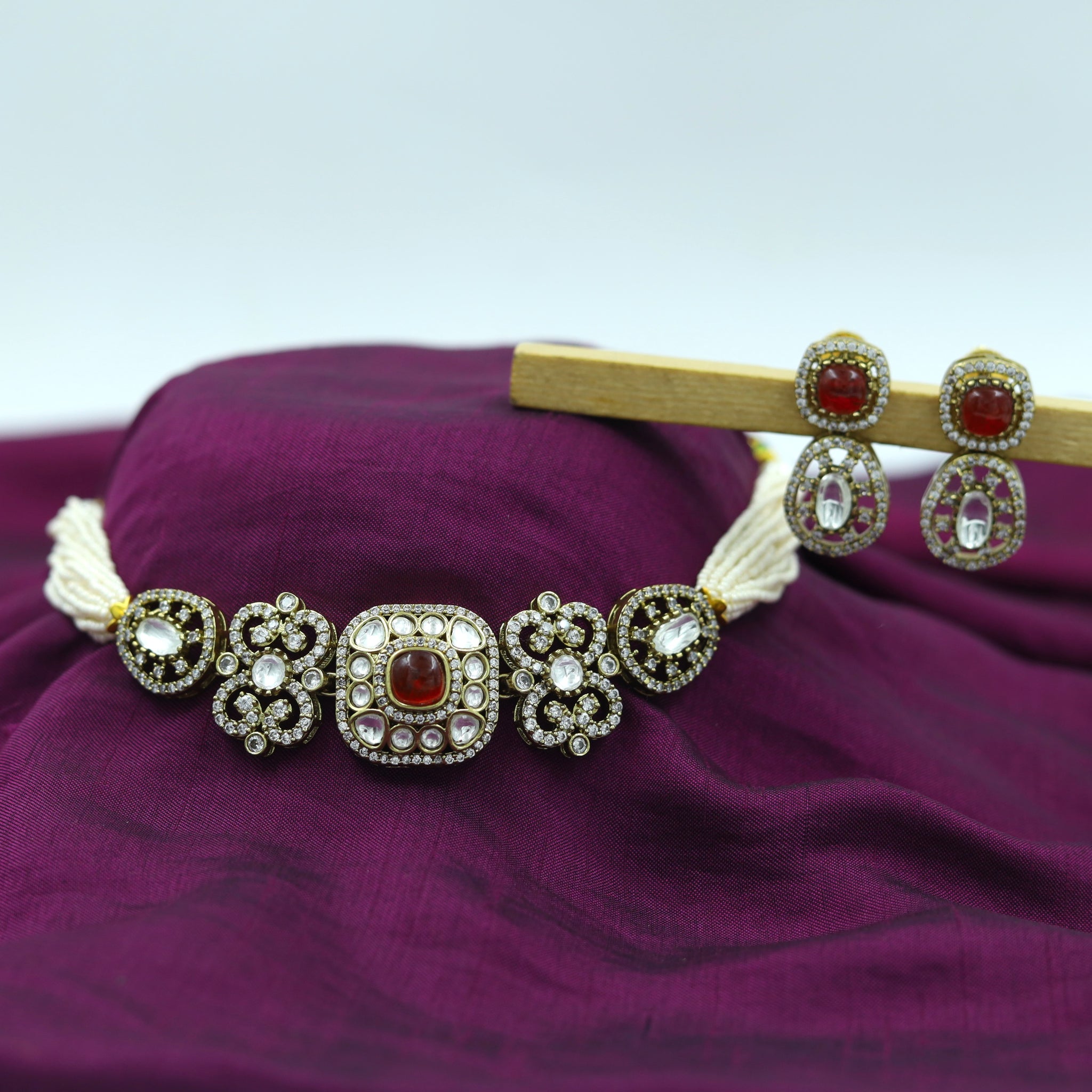 Choker Kundan Necklace Set 16728-28