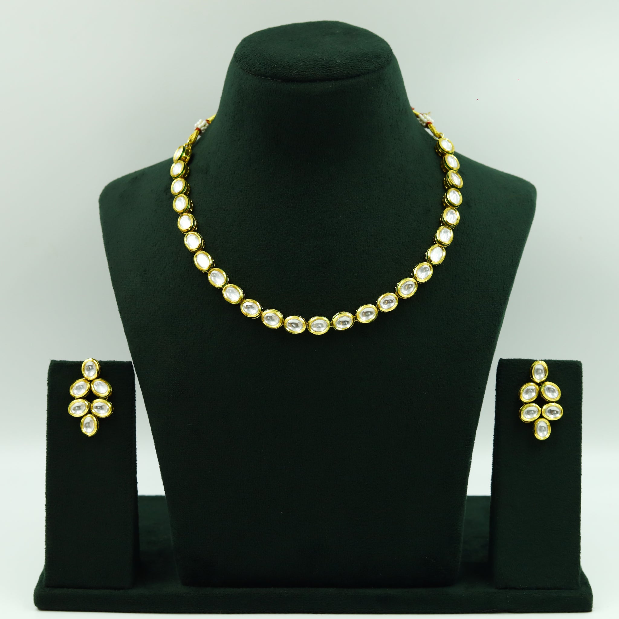 Kundan Necklace Set Round Neck 8440-73