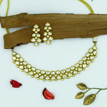 Round Neck Kundan Necklace Set 6373-28