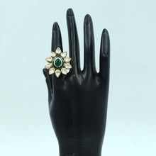 Kundan Ring 16117-34