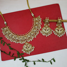 Round Neck Jadau Necklace Set 7775-65