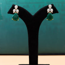 Light Earring Zircon/AD Earring 10136-4