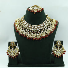 Round Neck Bridal Kundan Necklace Set 15917-28