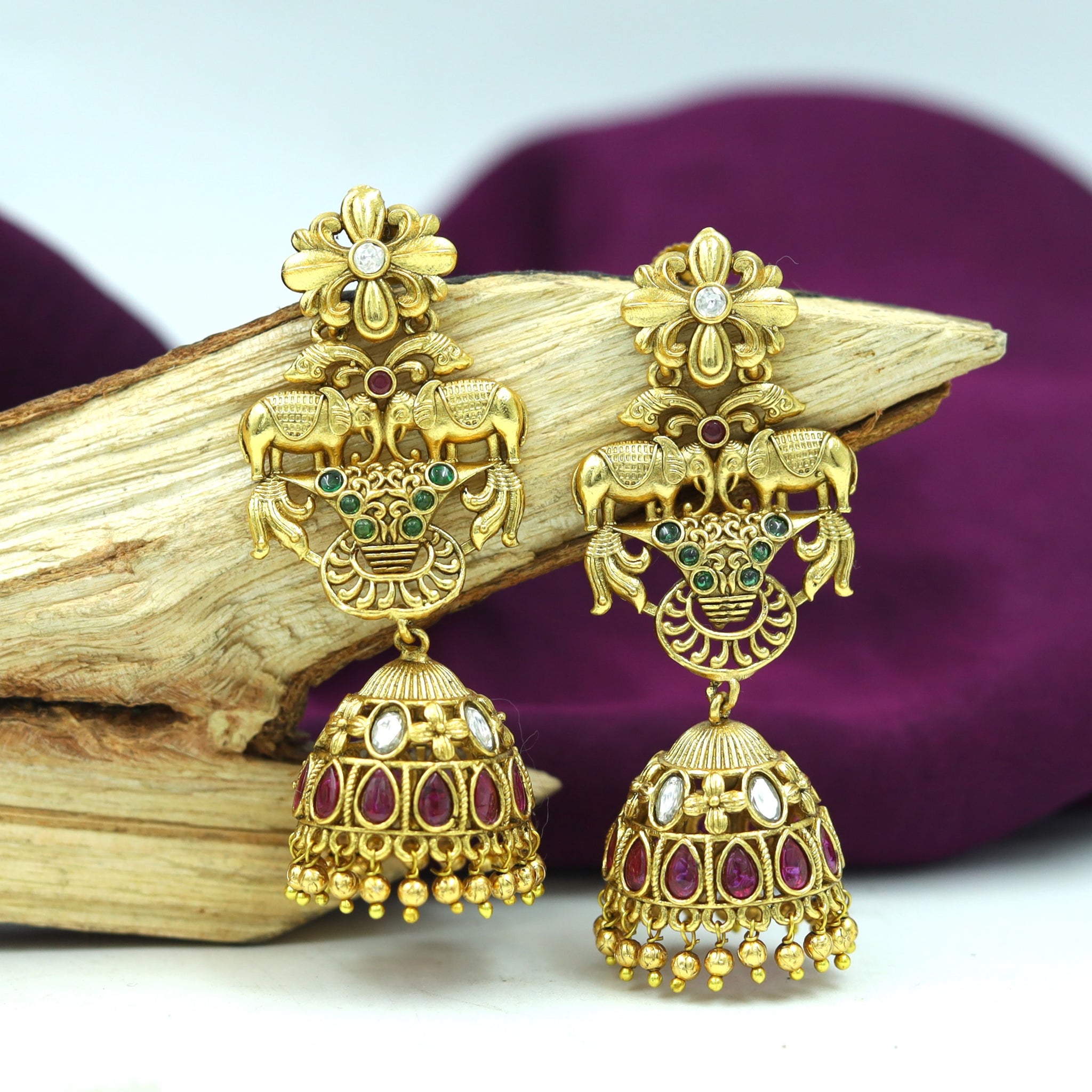 Antique Gold Plated Jhumki 16613-06