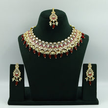 Round Neck Kundan Necklace Set 12177-28