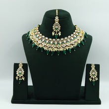 Round Neck Kundan Necklace Set 12177-28