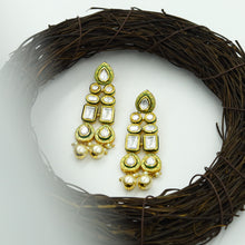 Mint Green Kundan Necklace Set 15475-2622