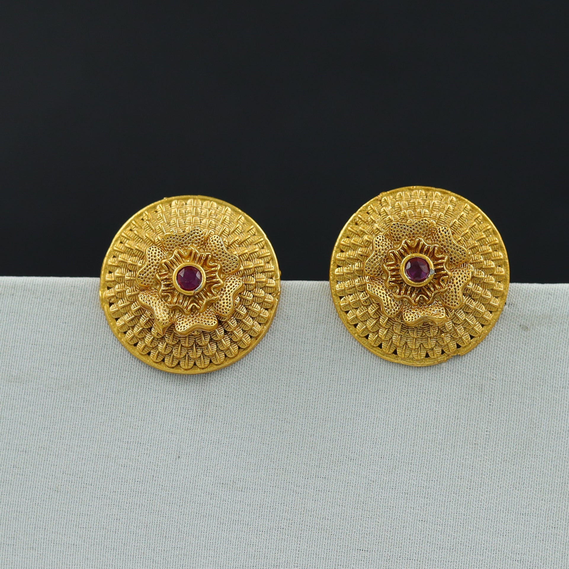 Ruby Gold Look Earring 17905-5087