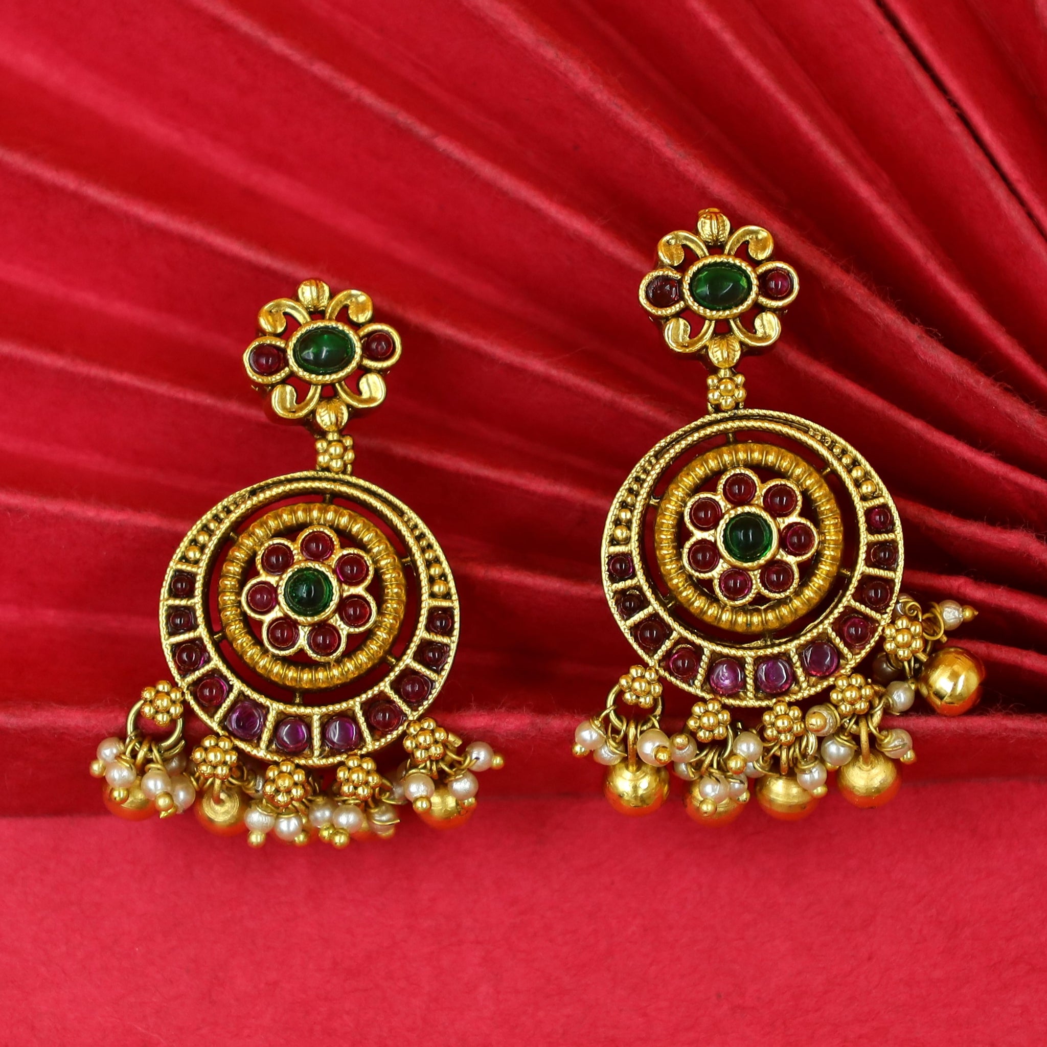 Light Antique Earring 18514-28