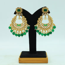 Round Neck Layered Gold Look Necklace Set 13551-28