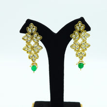 Green Kundan Necklace Set 19756-6940