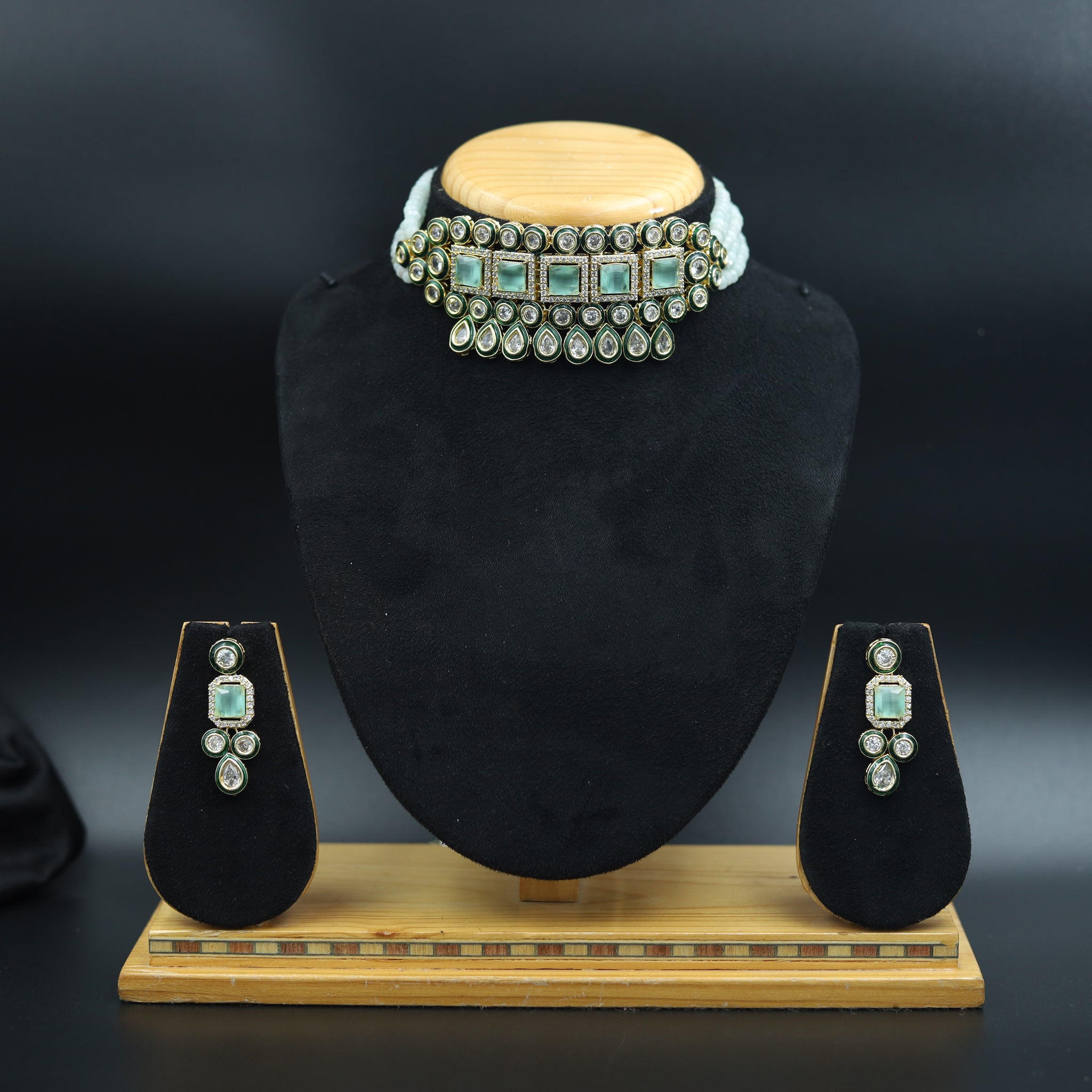 Polki Choker Set 19294-6476