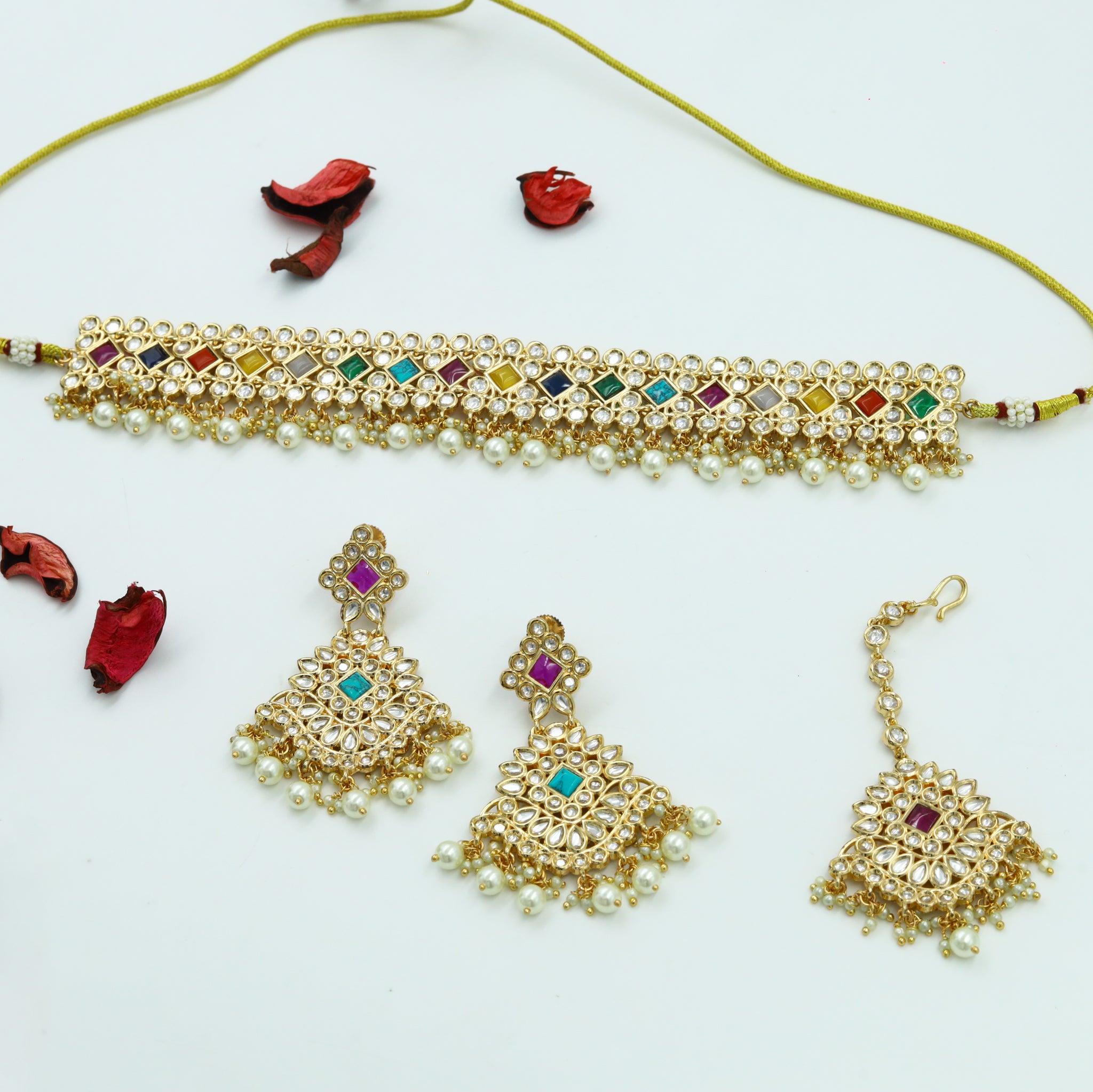Choker Kundan Necklace Set 3708-28