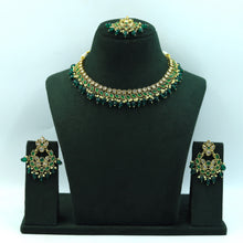 Round Neck Antique Necklace Set 7190-33