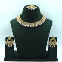 Round Neck Antique Necklace Set 7190-33