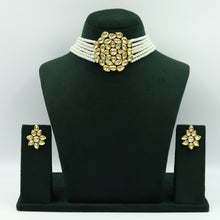 Choker Kundan Necklace Set 6112-23