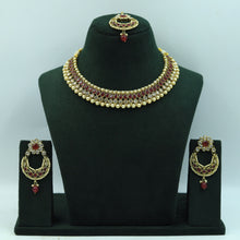 Round Neck Antique Necklace Set 4644-33