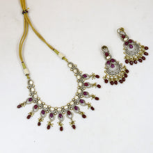 Round Neck Kundan Necklace Set 18837-28