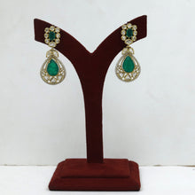 Choker Kundan Necklace Set 18726-28