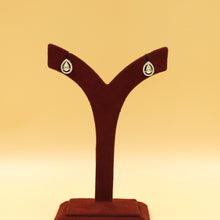 Light Kundan Pendant Set 18063-69