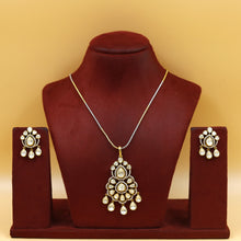 Moissanite Kundan Pendant Set 18181-68
