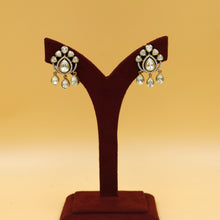 Moissanite Kundan Pendant Set 18181-68