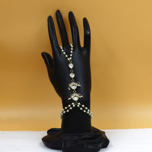 Kundan Hathphool 18818-28