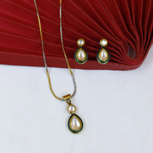 Light Kundan Pendant Set 18516-28