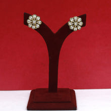 Tops/Studs Polki Earring 18962-21