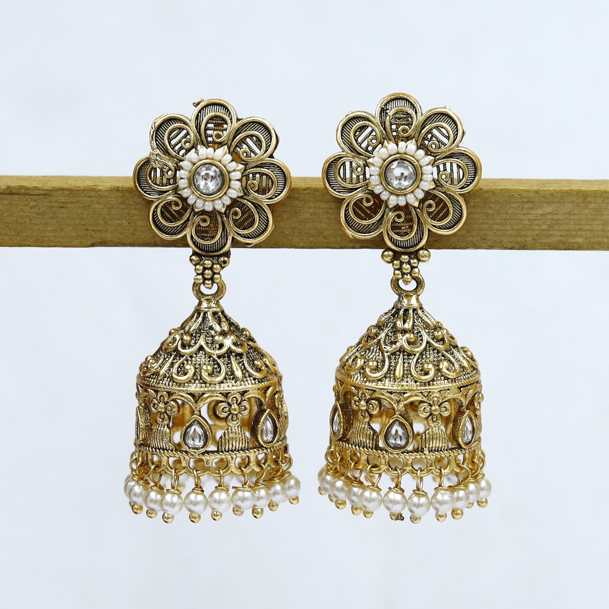 Jhumki Antique Earring 18661-94