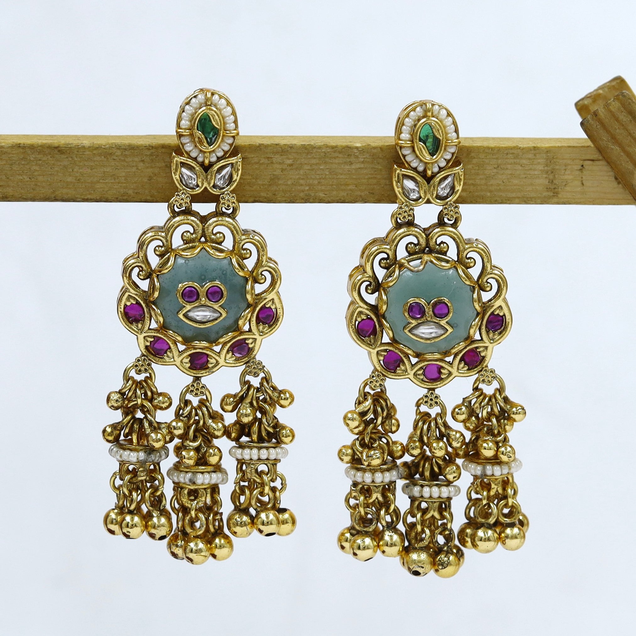 Jhumki Antique Earring 18657-94