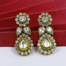 Light Polki Earring 18965-21
