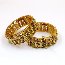 Antique Gold Finish Bangles/Kada 4057-28