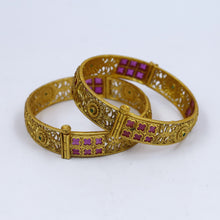 Ruby Green Bangles/Kada 13006-9682