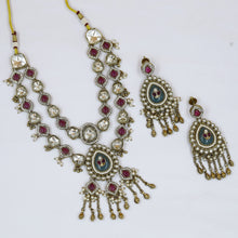 Round Neck Kundan Necklace Set 19062-31