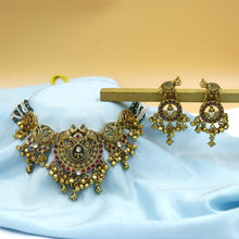 Round Neck Antique Necklace Set 19066-68