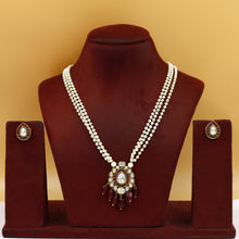 Stylish Light Weight Polki Pendant Set 17718-21