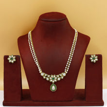 Light Polki Pendant Set 18231-21