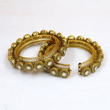 Antique Gold Pachheli Kundan Bangles/Kada 18799-28
