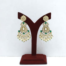 Bridal Choker Kundan Necklace Set 18727-28